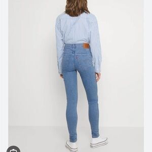 Levi’s Mile High Super Skinny Jeans